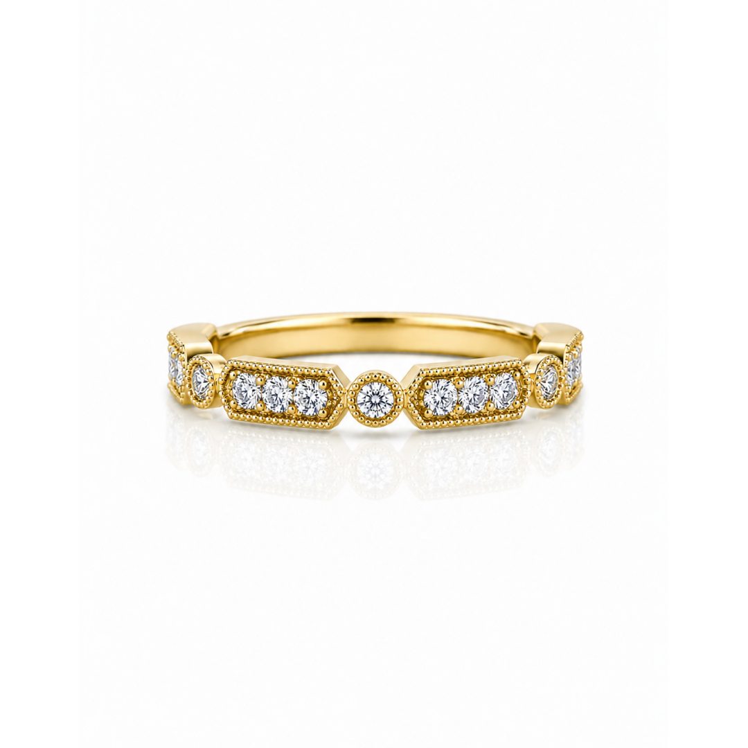 Anillo Oro Amarillo y Medio Cintillo de 15 Brillantes Naturales 14Kt.