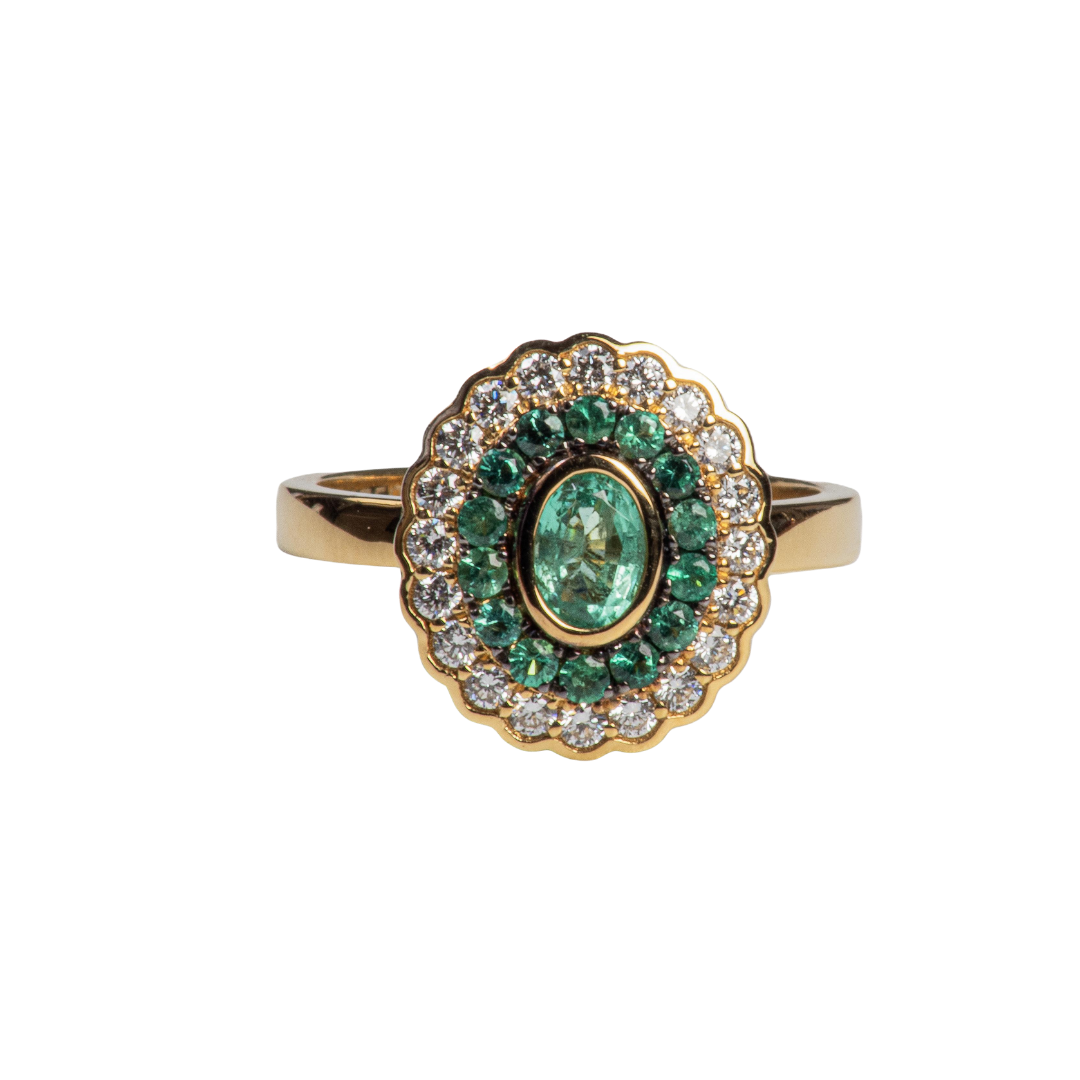 Anillo Oro Amarillo 18Kt. Art Decó Brillantes y Esmeraldas.