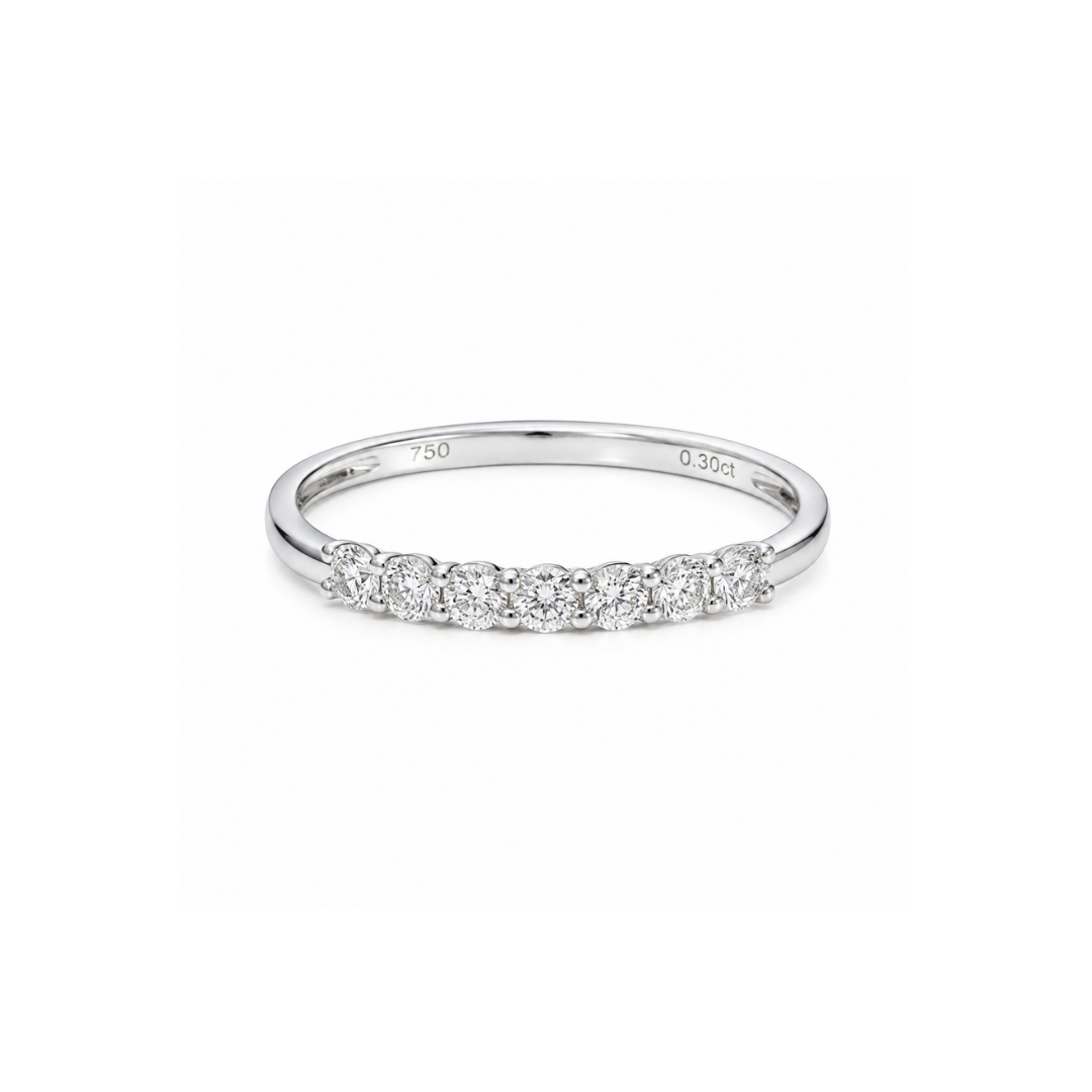 Anillo Oro Blanco 7 Brillantes.