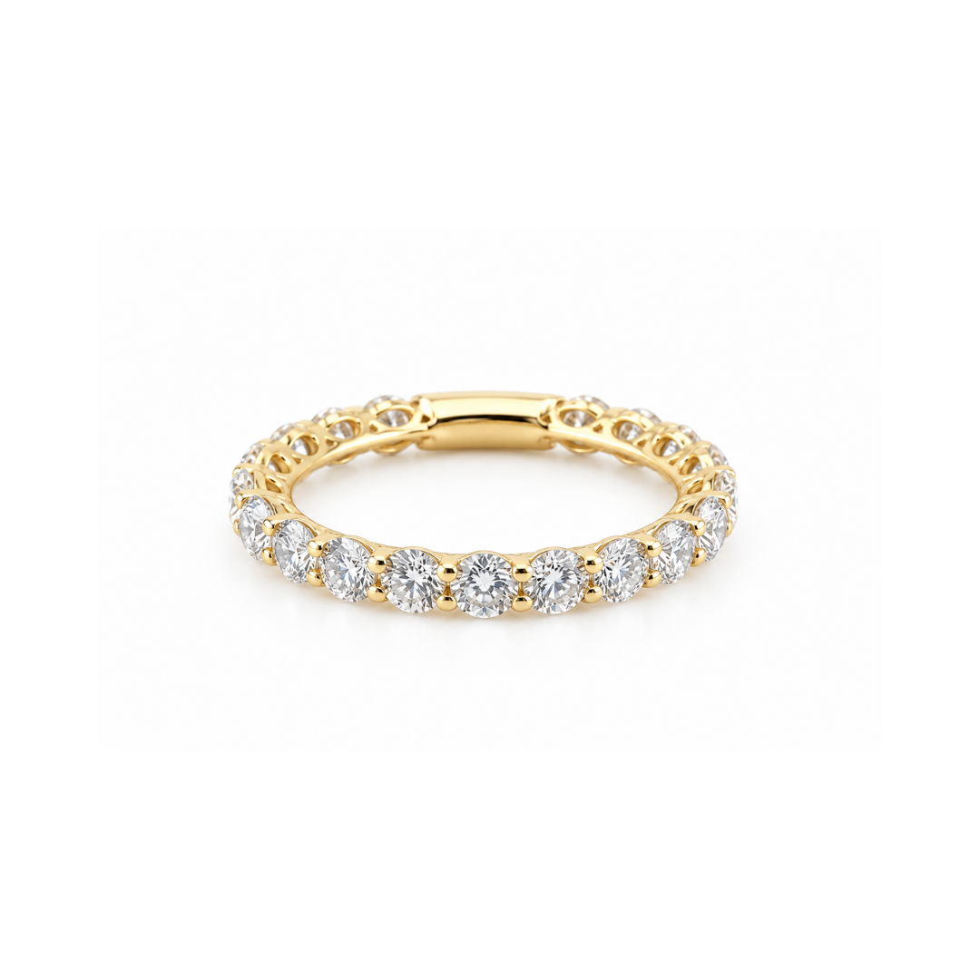 Anillo Medio Cintillo de Brillantes en Oro Amarillo 14Kt.