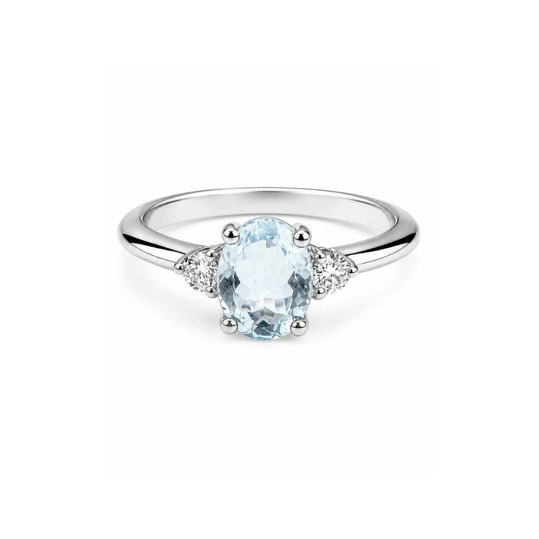 Anillo de Oro Blanco Aguamarina Oval.