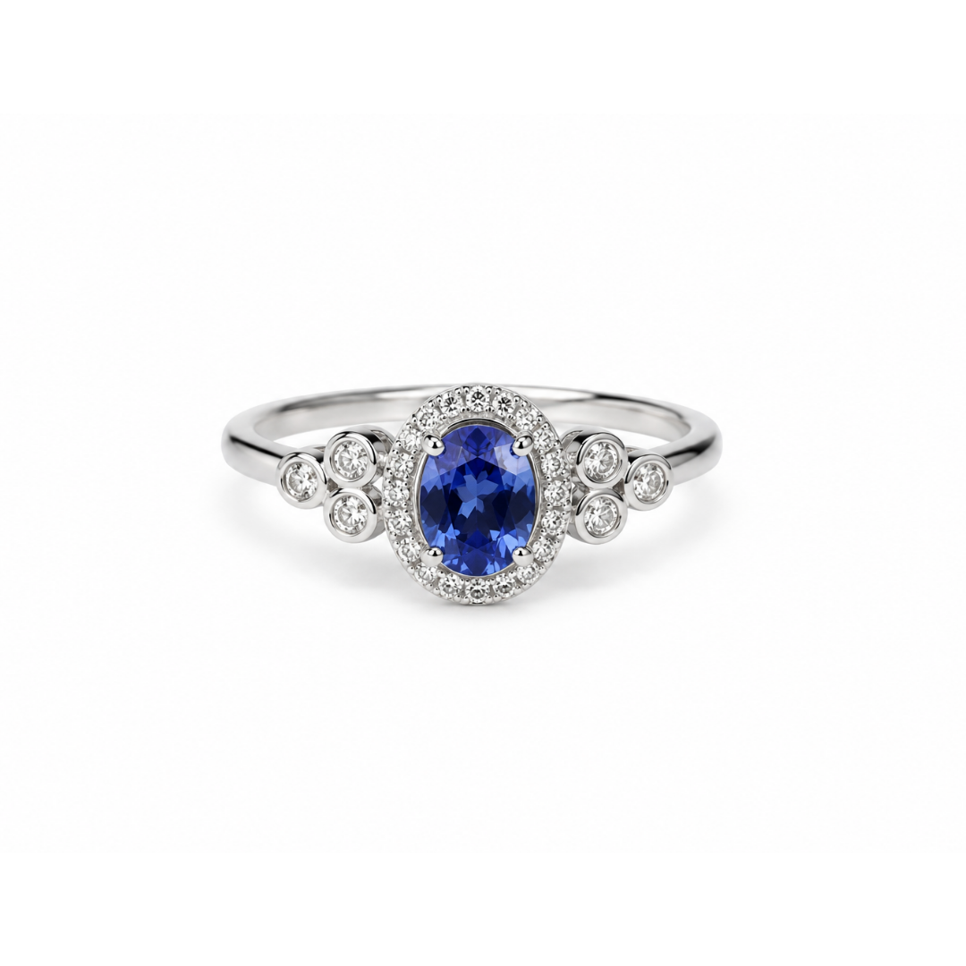 Anillo Oro Blanco Tanzanita y Brillantes.