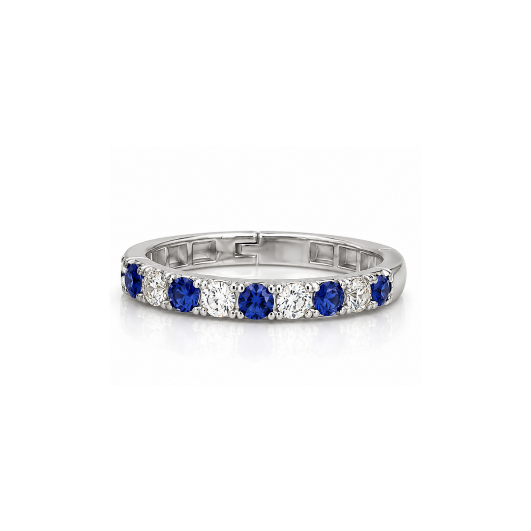 Anillo Oro Blanco 14Kt. Brillantes Naturales y Zafiro Ceylán.