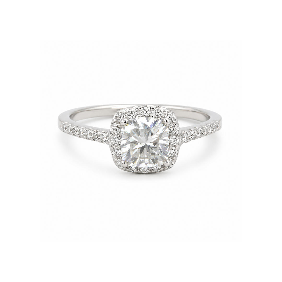 Anillo de Plata y Moissanita Halo Cuadrado 8.5 mm.