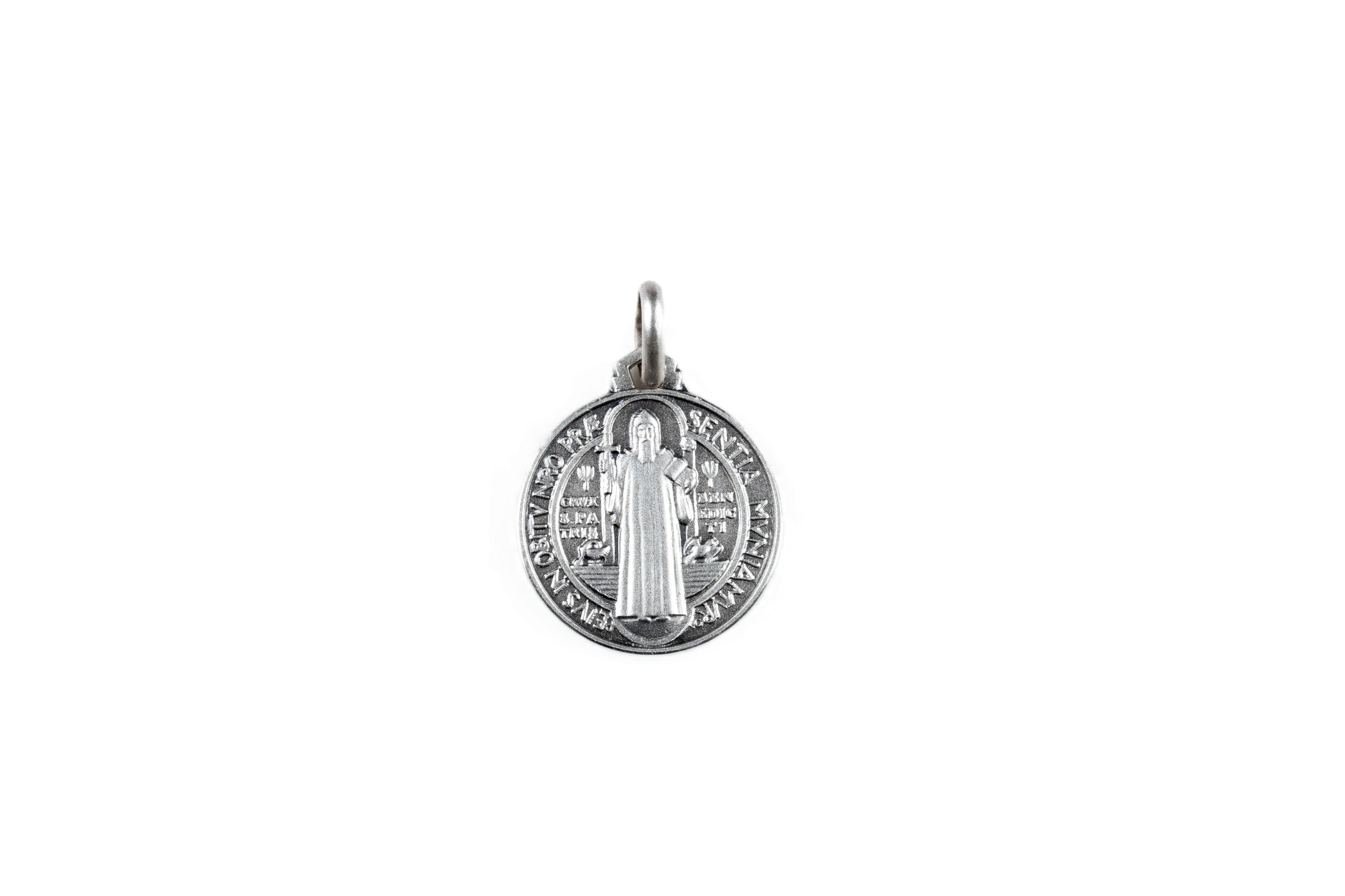 Medalla San Benito de Plata.