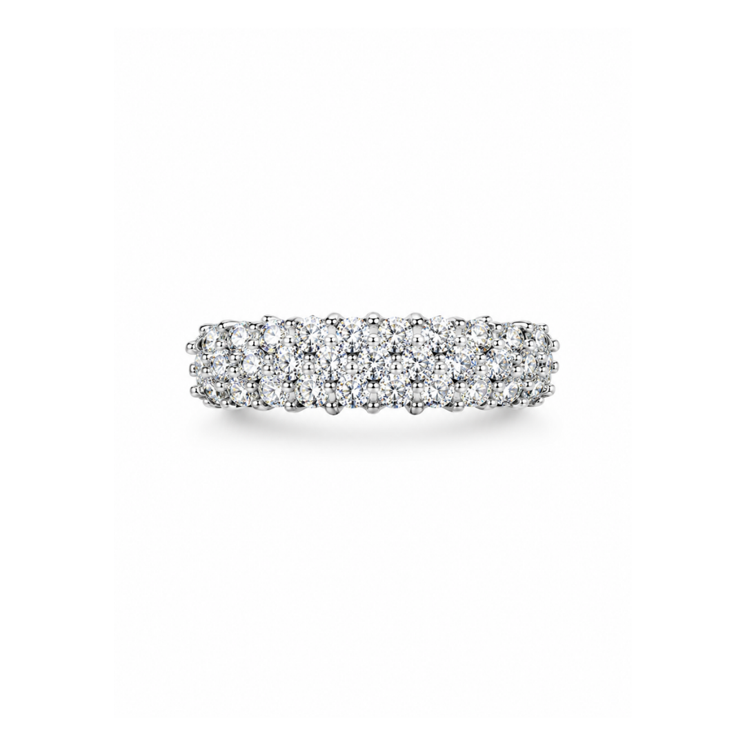 Anillo de Plata y Moissanita Cintillo triple.