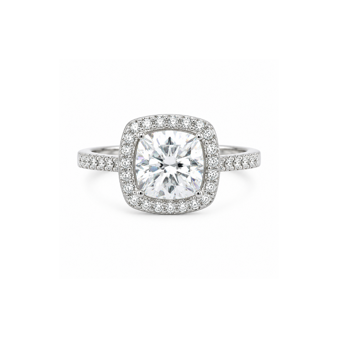 Anillo de Plata y Moissanita Halo Cuadrado 9.5 mm.