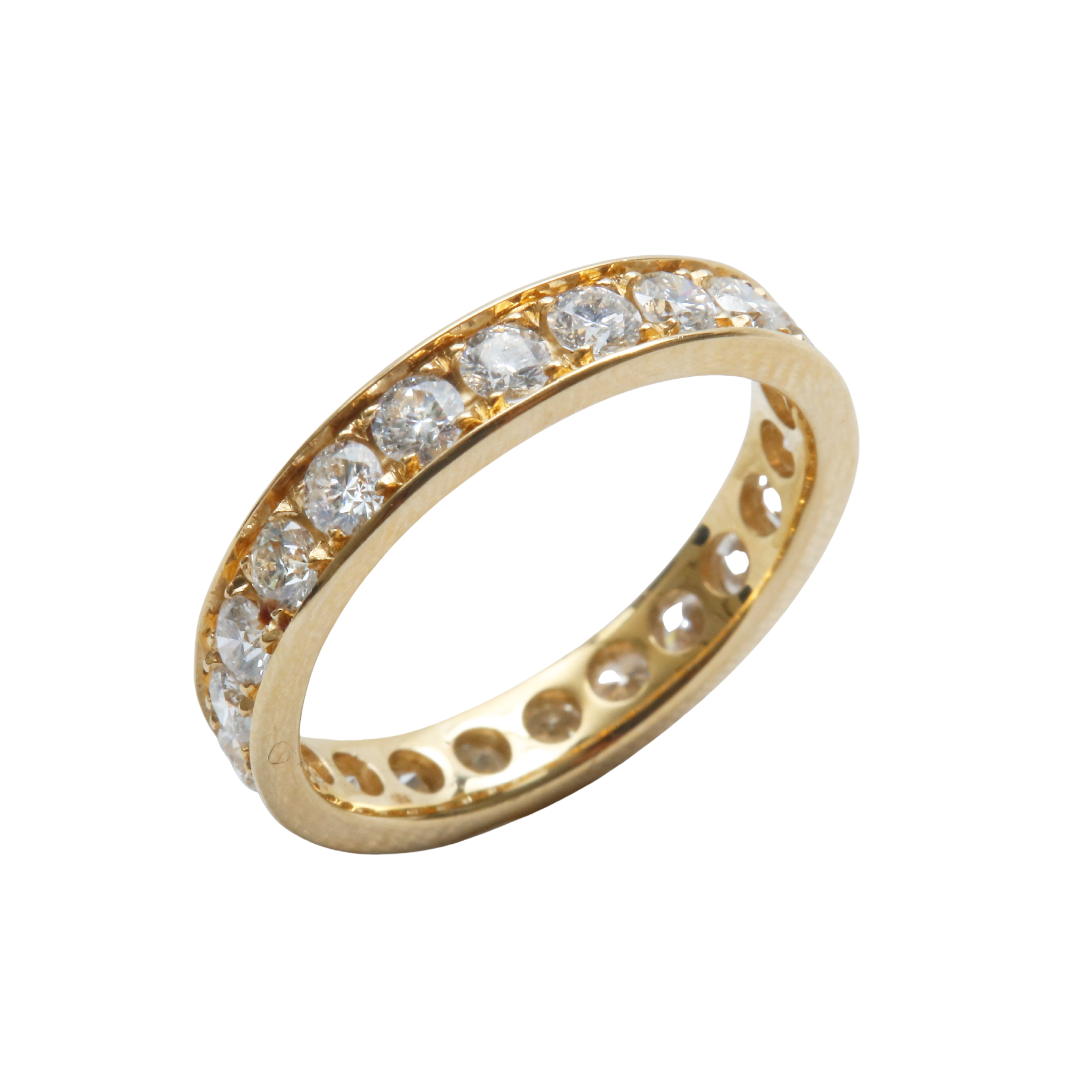Anillo Cintillo Oro Amarillo 18Kt. Brillantes Engaste Canal.