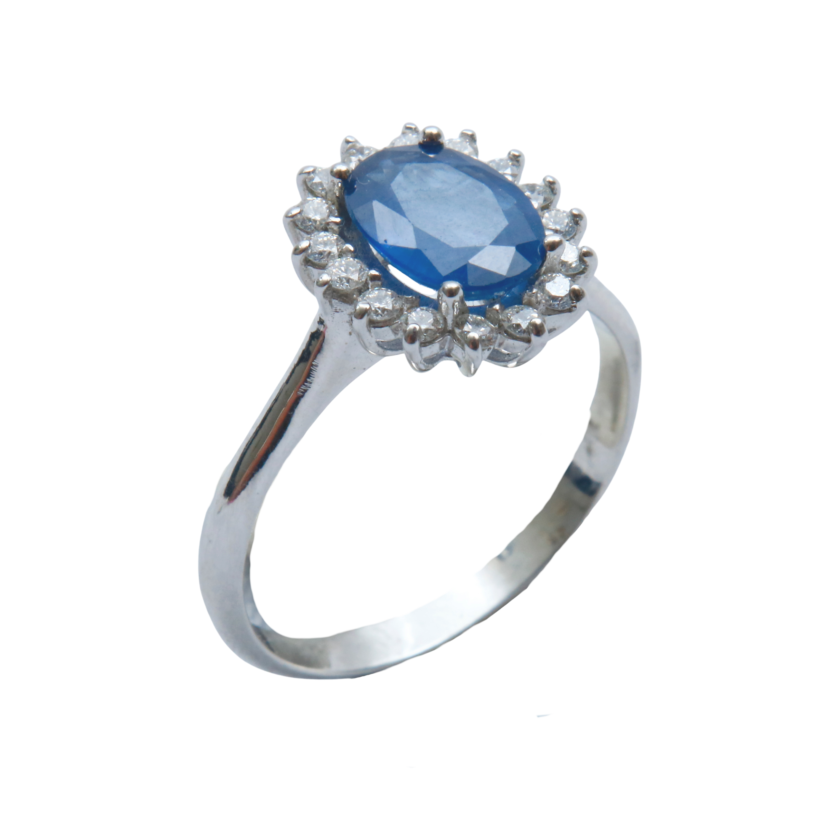 Anillo de Oro Blanco Brillantes Zafiro Oval.