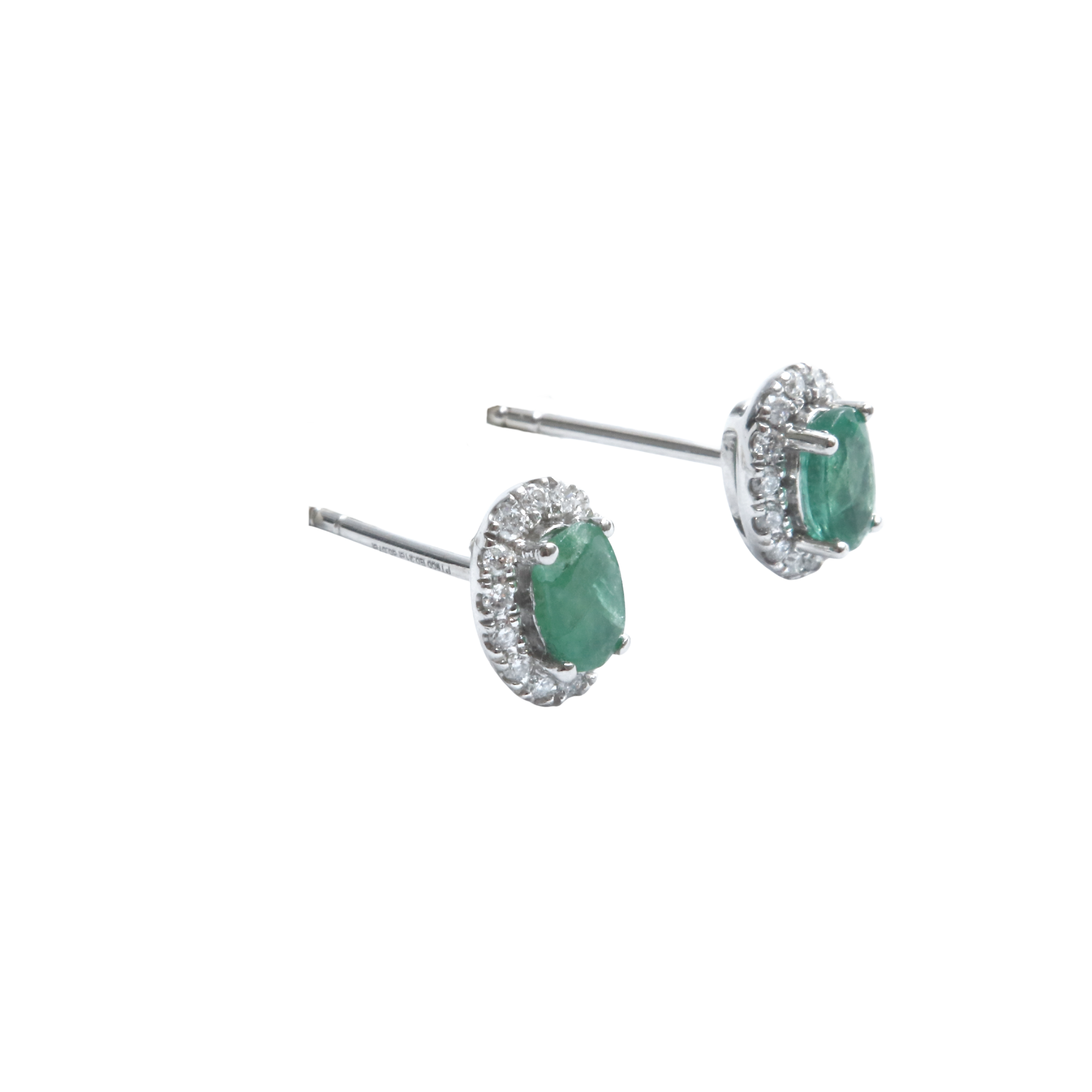Aros de Platino Brillantes y Esmeralda Oval.
